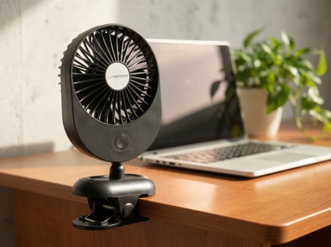 Mini wentylator biurkowy Esperanza EHF103K z klipsem i regulacją prędkości USB
